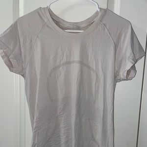 Lululemon swiftly tech shirt